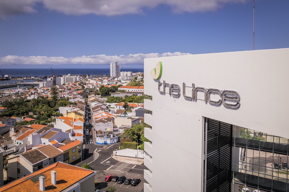 The Lince Azores 3/45