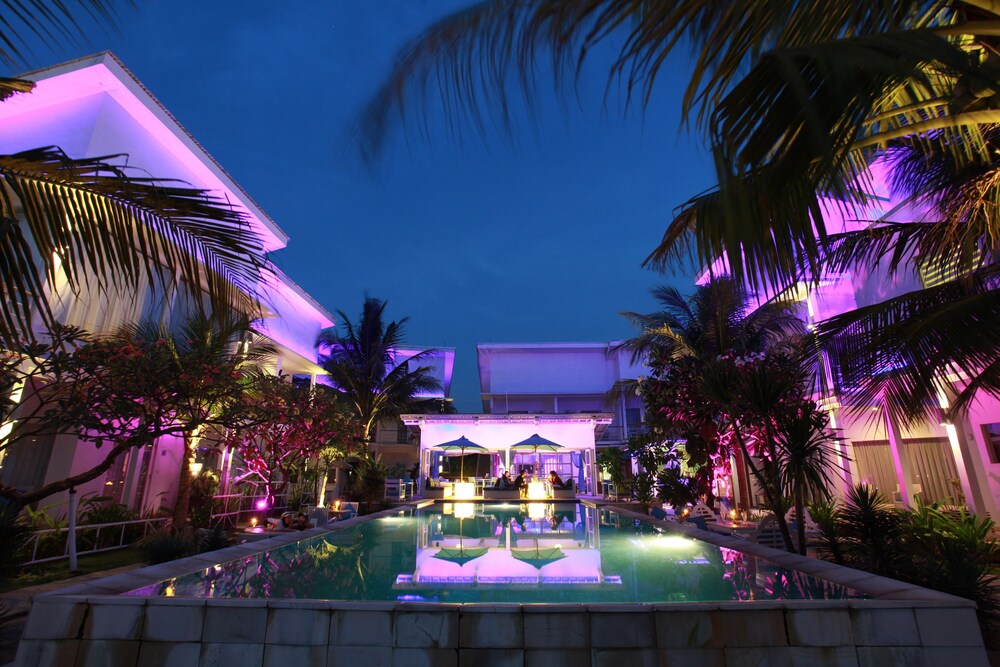Ocean View Residence Hotel Jepara 6/50