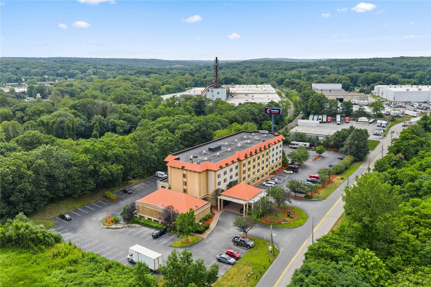 Comfort Suites Near Casinos 25/25