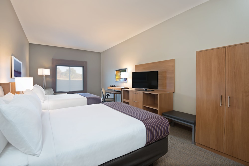 Holiday Inn Express And Suites Hot Springs 17/59