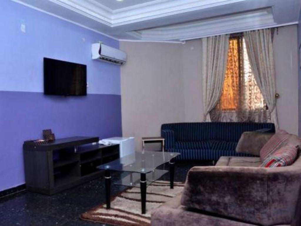 Kapino Suites 14/18