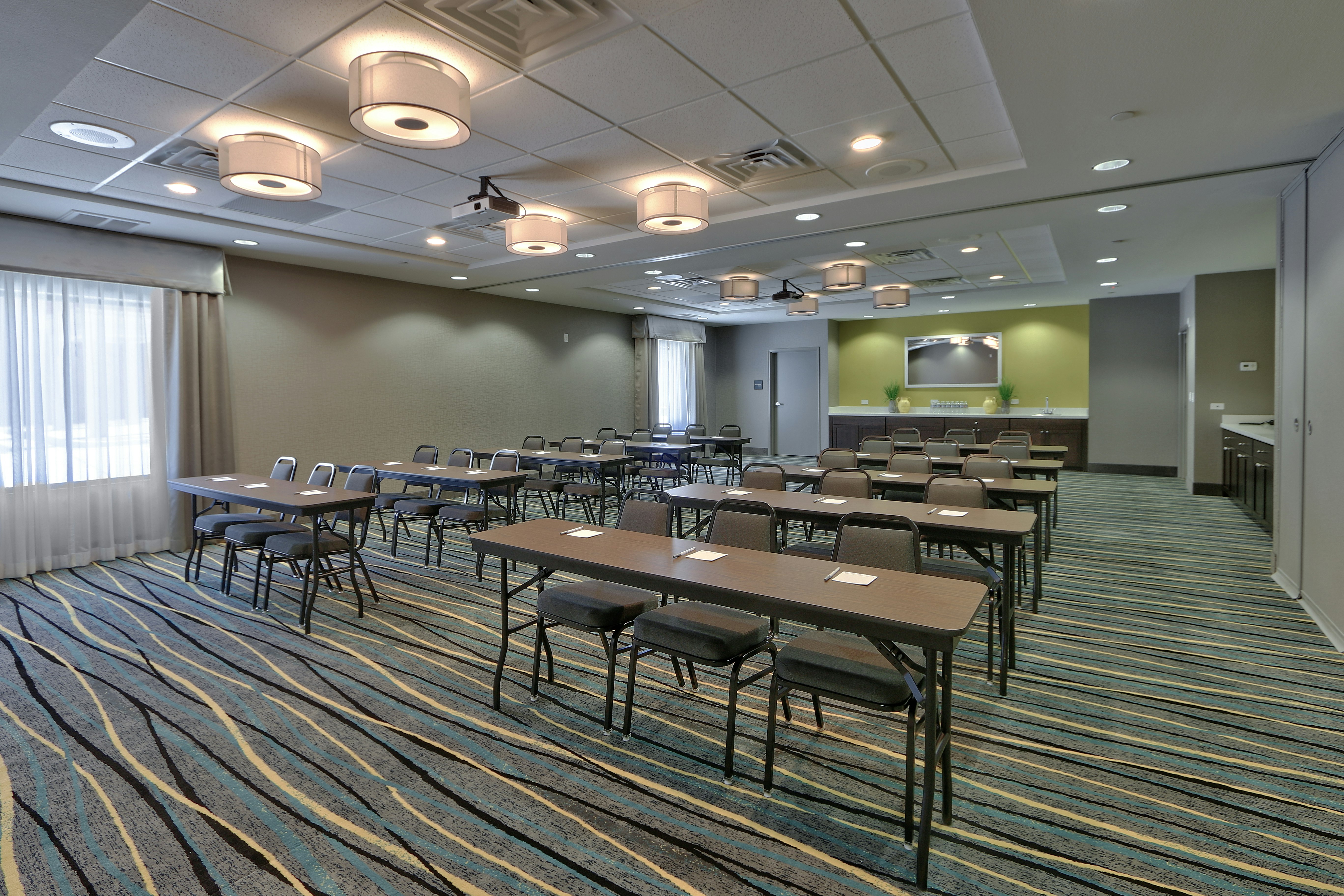 Hampton Inn Suites Albuquerque Airport 45/54