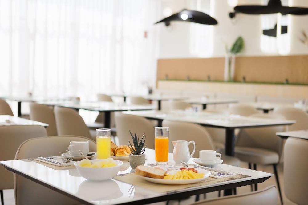 JR Hotels Gate 7 Bologna 54/70