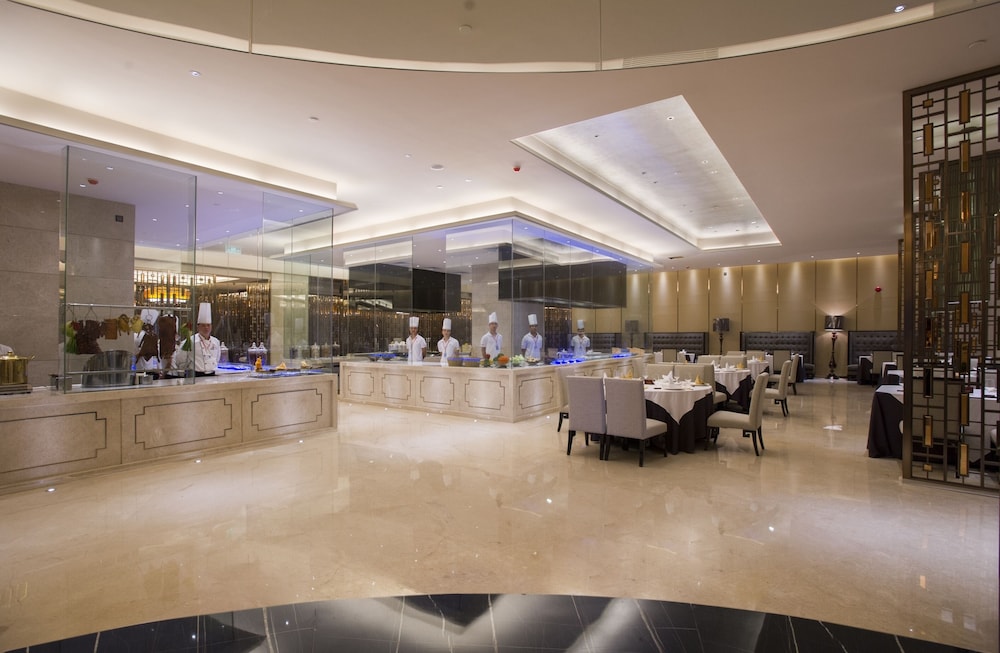 Kande International Hotel 6/50