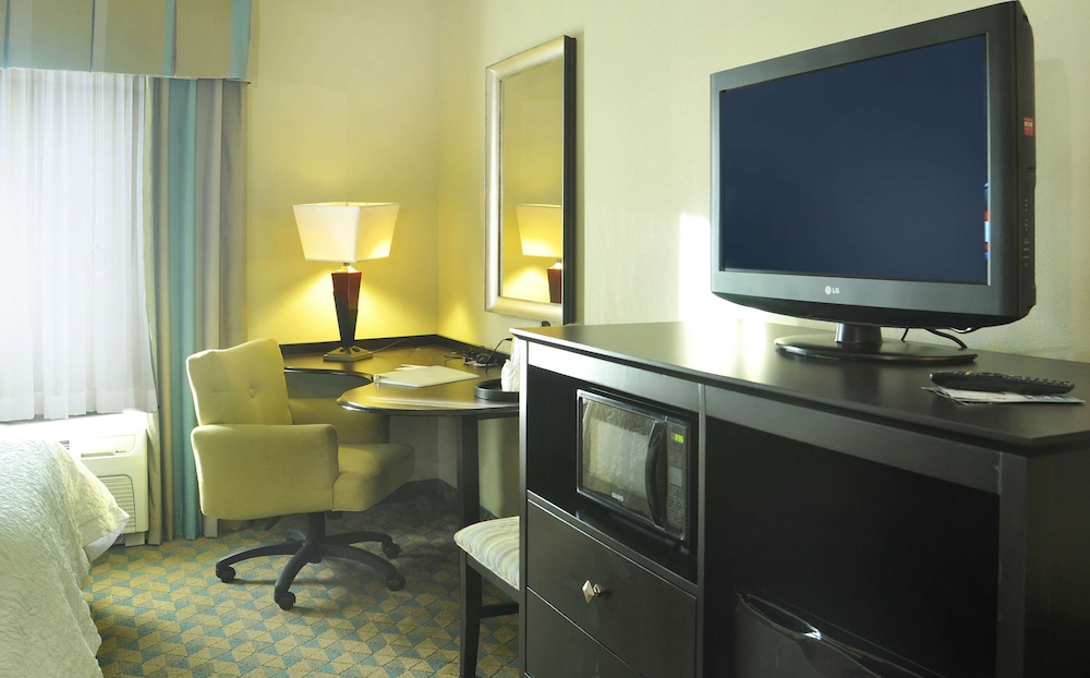 Hampton Inn Gadsden-Attalla I-59 24/28
