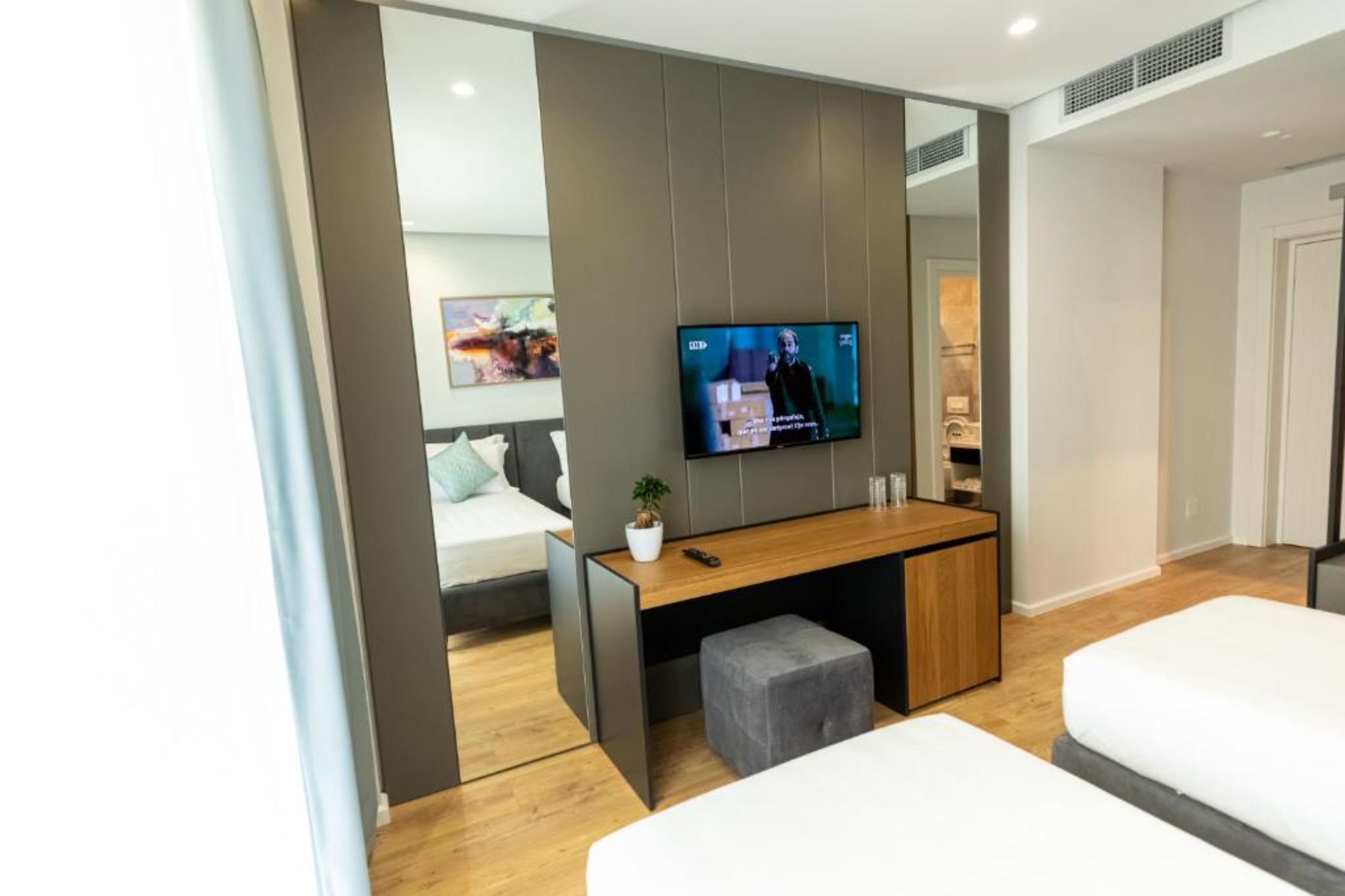 غرفة بسرير مزدوج أو سريرين منفصلين بإطلالة على الجبل، Ames Hotel & Spa 2/4