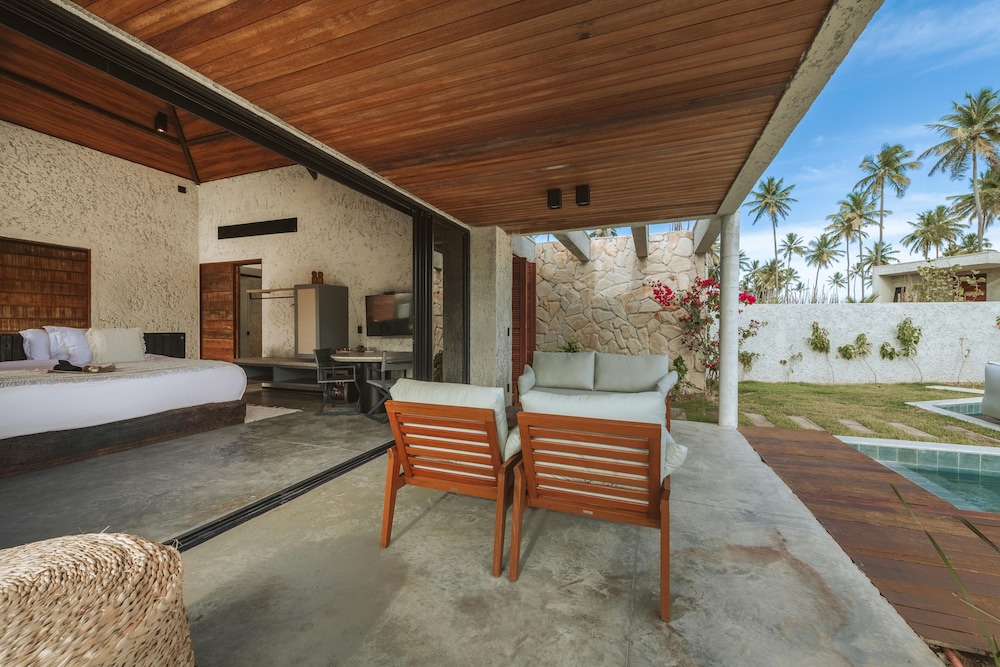 Tuju boutique hotel by SHE 18/50