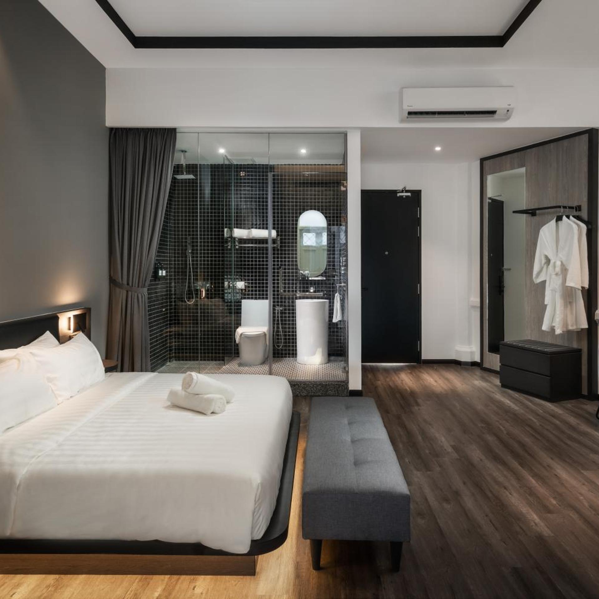 جناح بريميوم بسرير كينج بحوض استحمام، Modern Hotel Georgetown 5/8