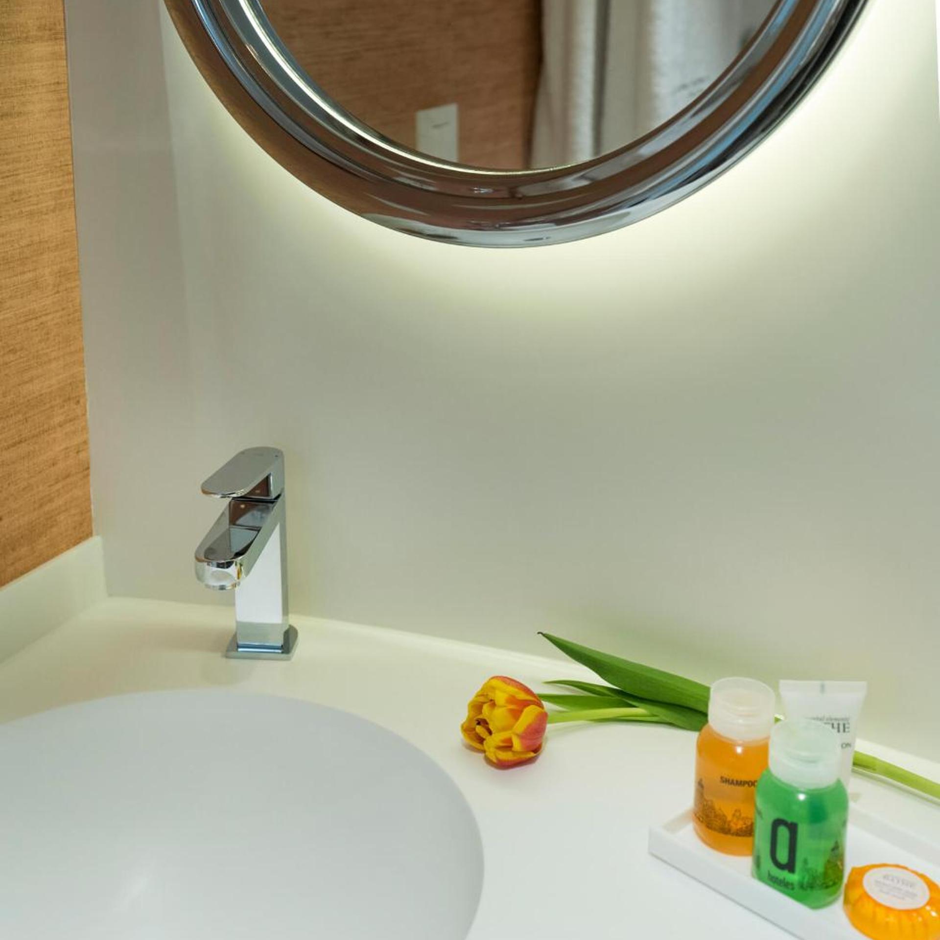 جناح جونيور بإطلالة على المدينة، Casa Verbena Madrid, Outset Collection by Hilton 6/7