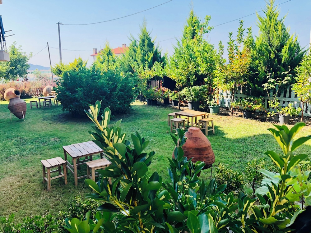 Poyraz Konuk Evi 33/44