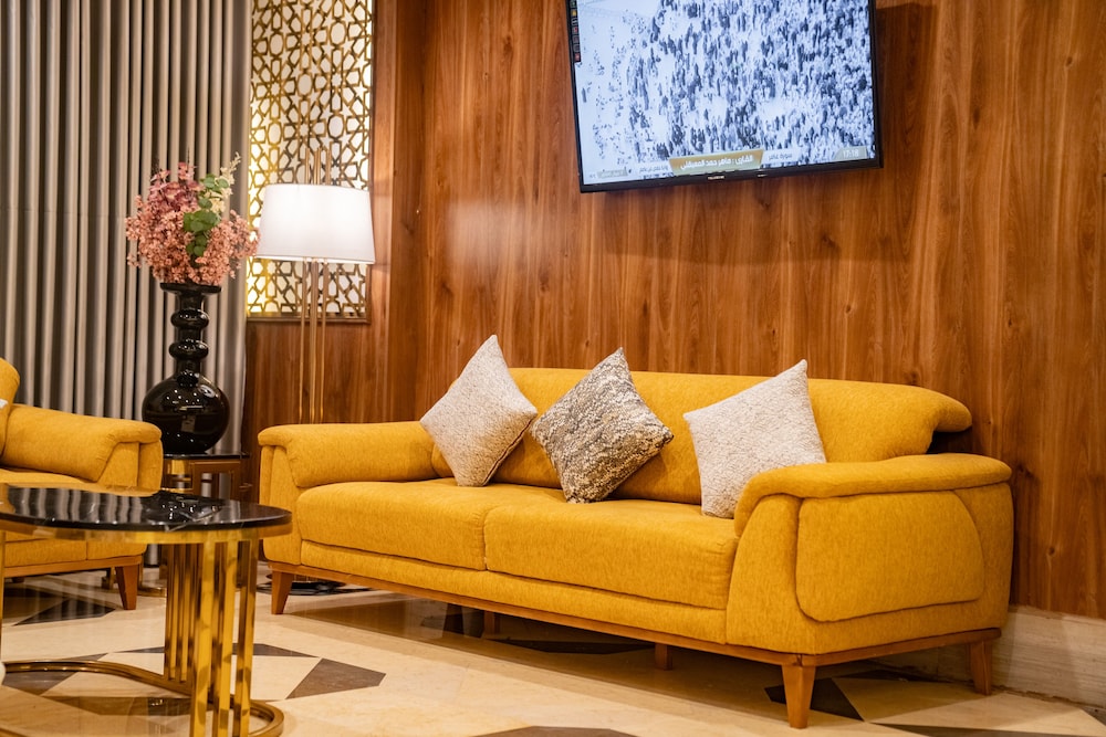 Emaar Grand Hotel 41/49