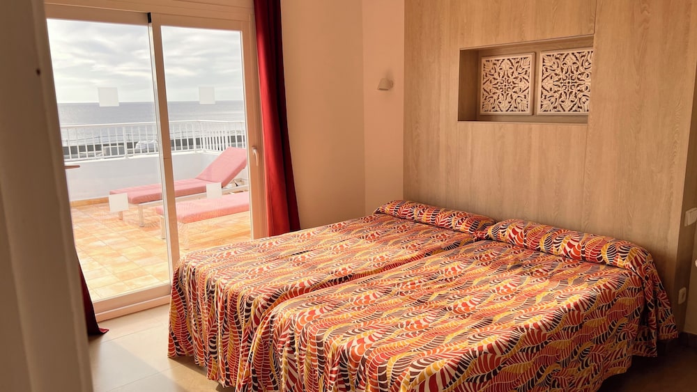 1 BEDROOM, PREMIUM, APARTMENT, BALCONY