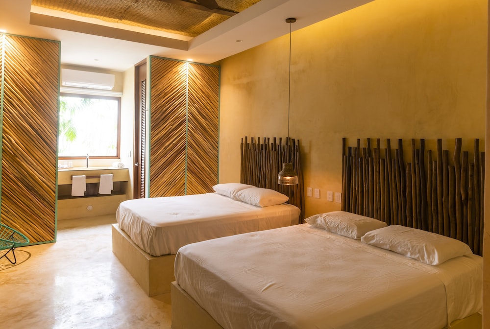 Room at La Galuna Bacalar, BACALAR