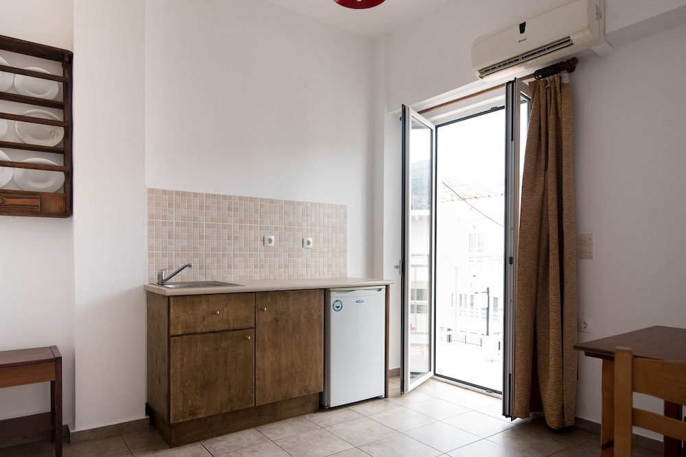Ibiscus Hotel Malia 5/61