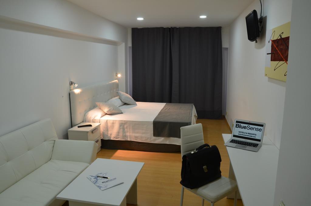 Boutique Urban Madrid Genova 21/46