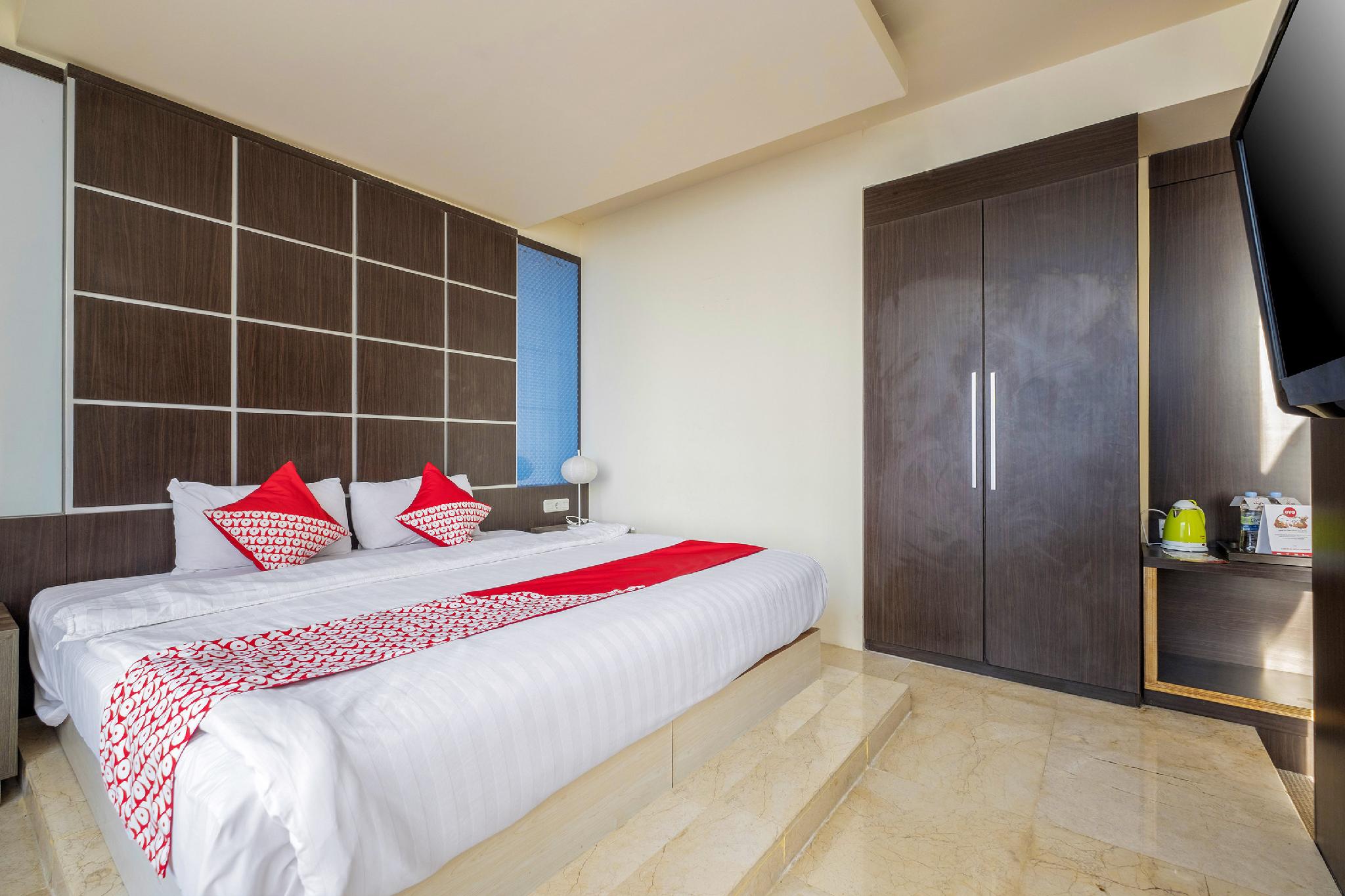 Townhouse Oak near Losari Beach formerly Lynt Hotel Makassar 15/32