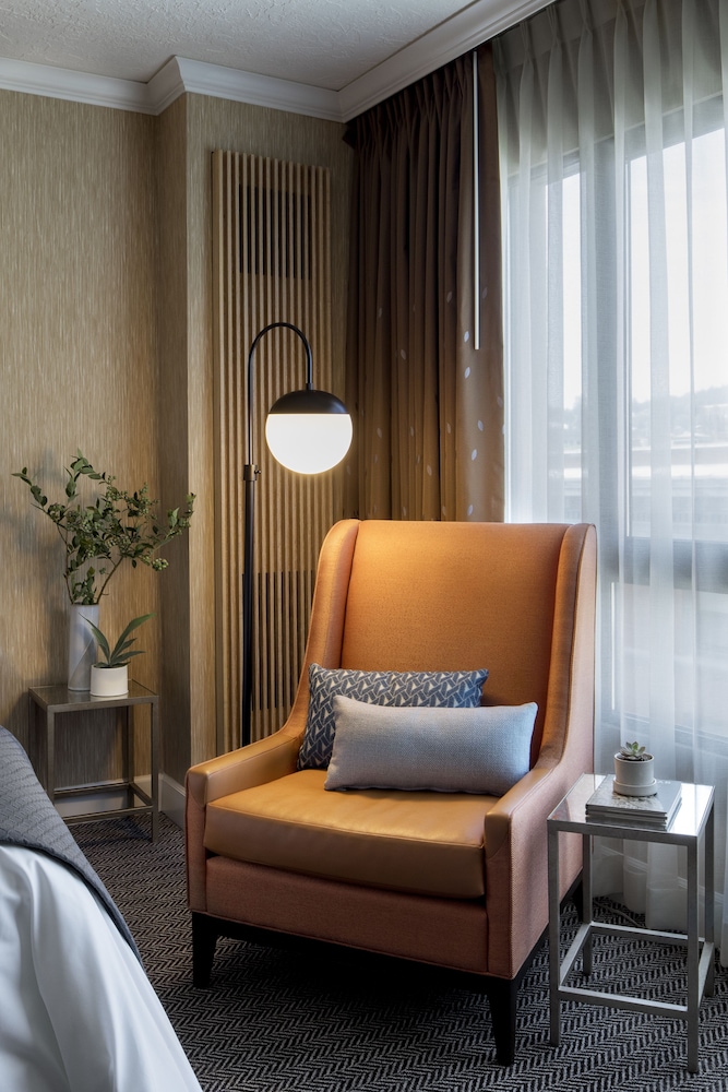 Dossier Hotel 36/52
