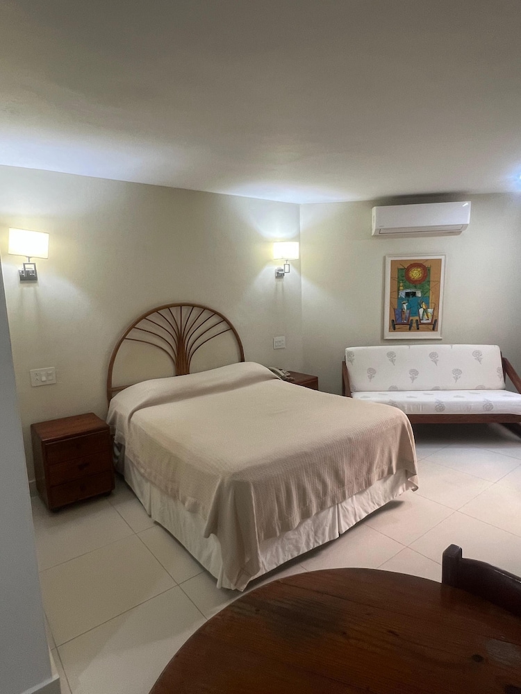 HOTEL PLAZA DEL SOL 15/60