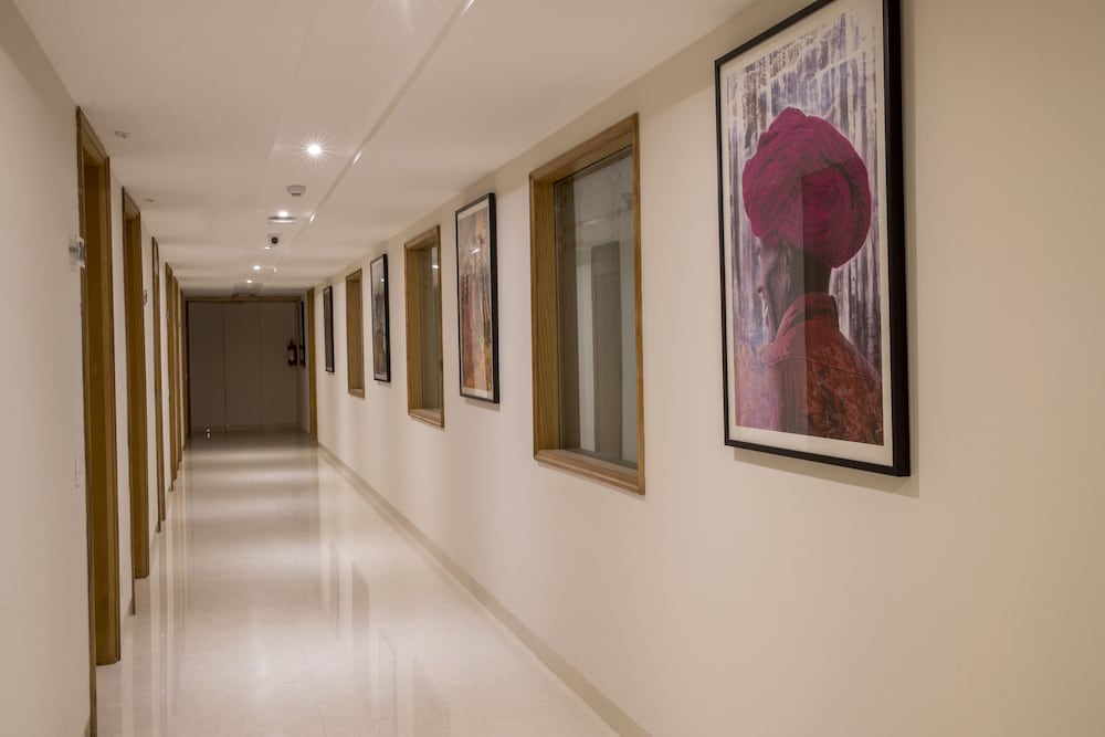 Regenta Central Cassia Zirakpur Chandigarh 24/42