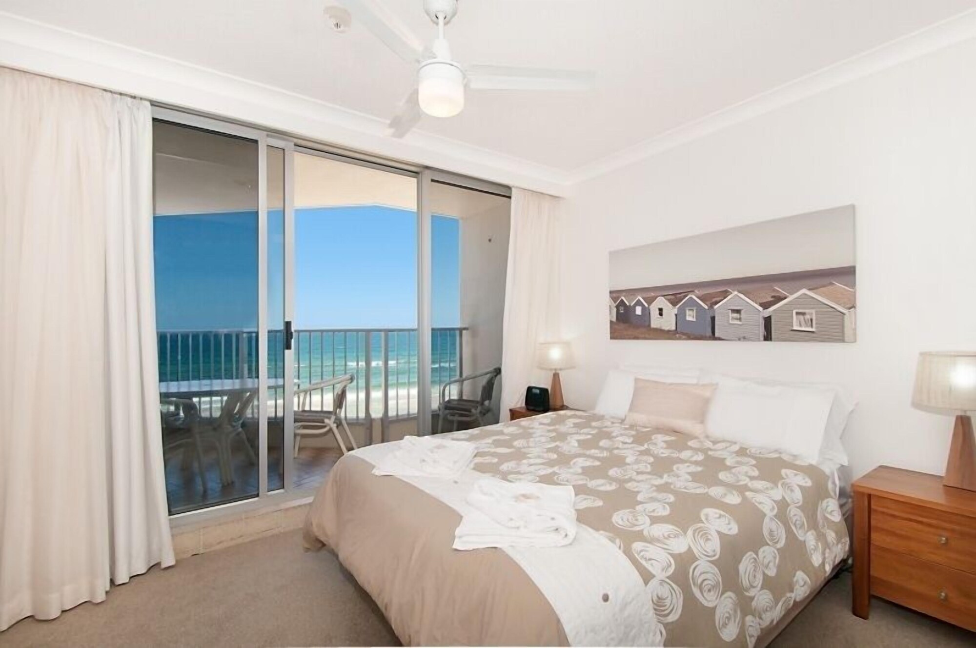 3 BEDROOMS, PANORAMIC, APARTMENT