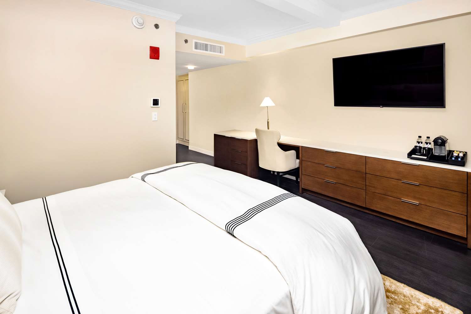 Hilton Club The Quin New York 8/29