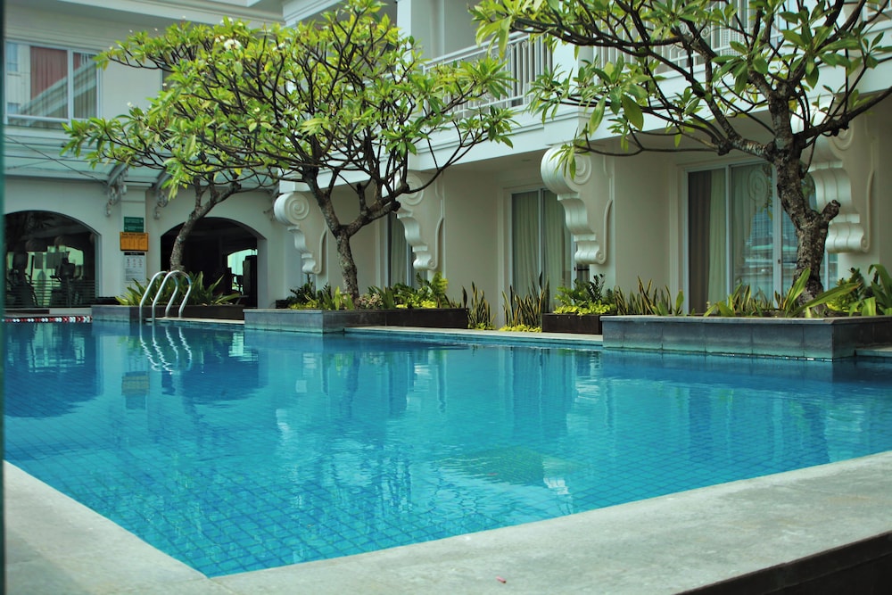 Grand Zuri Bsd City 55/61