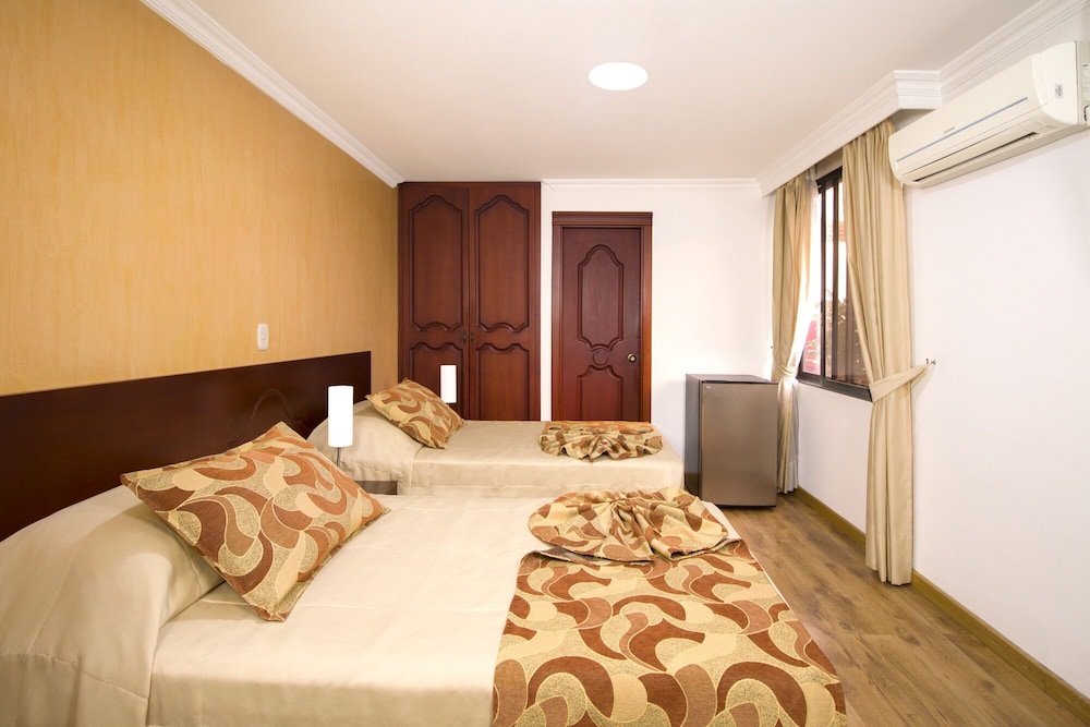 Luxor Plaza Hotel Pereira 10/50