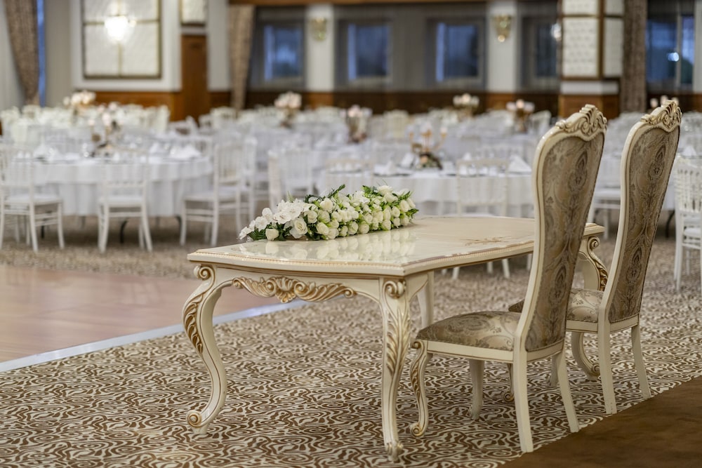 ATAKOSK HOTEL 50/63