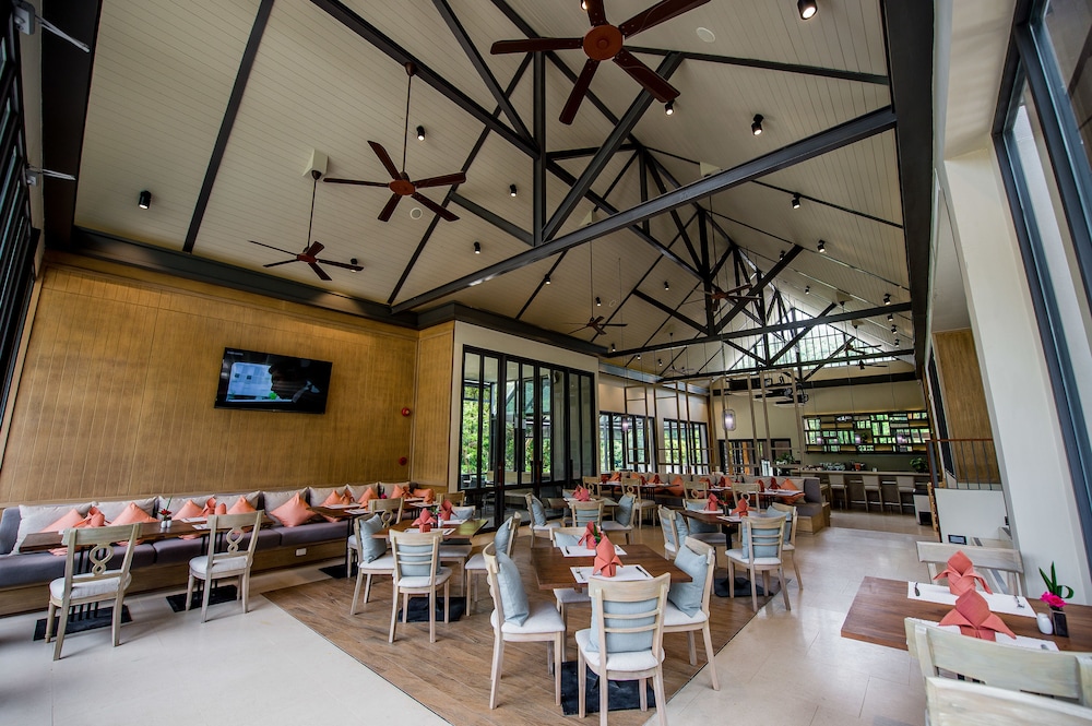 Flora Creek Chiang Mai 67/77