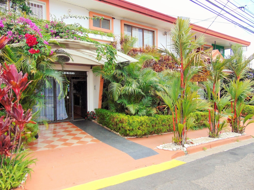 Casa Lima Bed & Breakfast 47/50