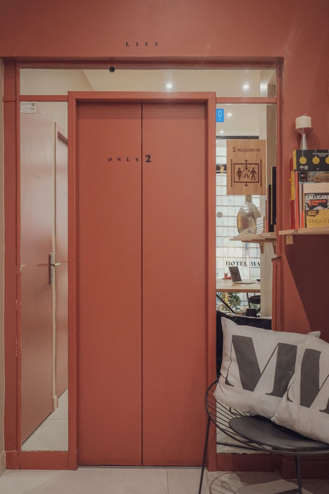Hotel Madame 34/50