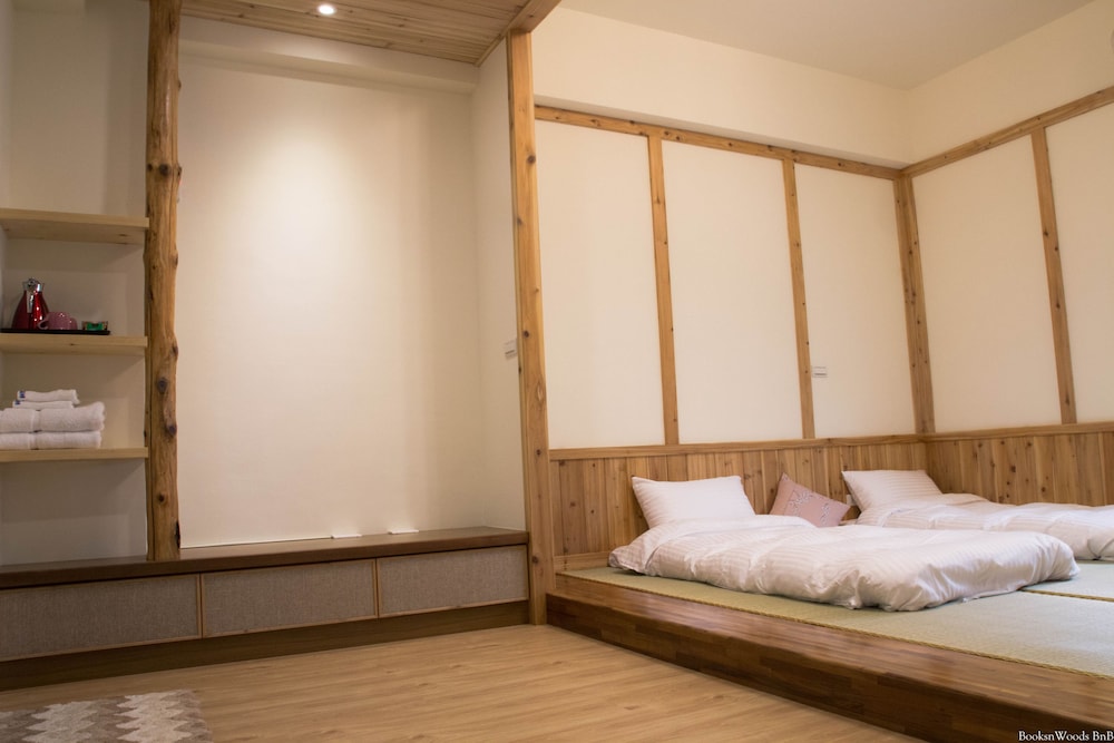 JAPANESE, TATAMI
