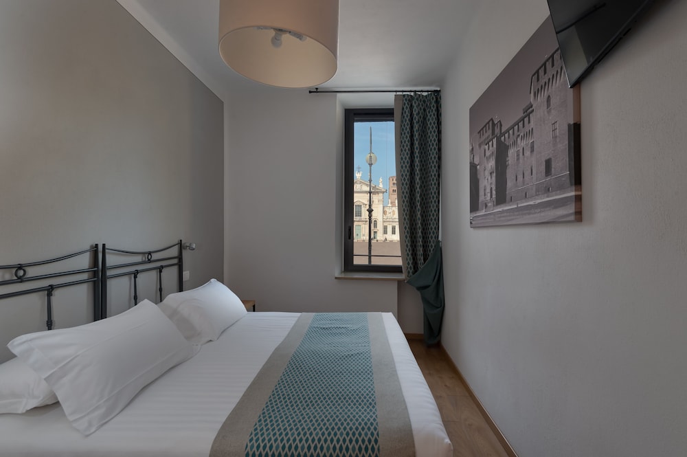 Hotel dei Gonzaga 31/59