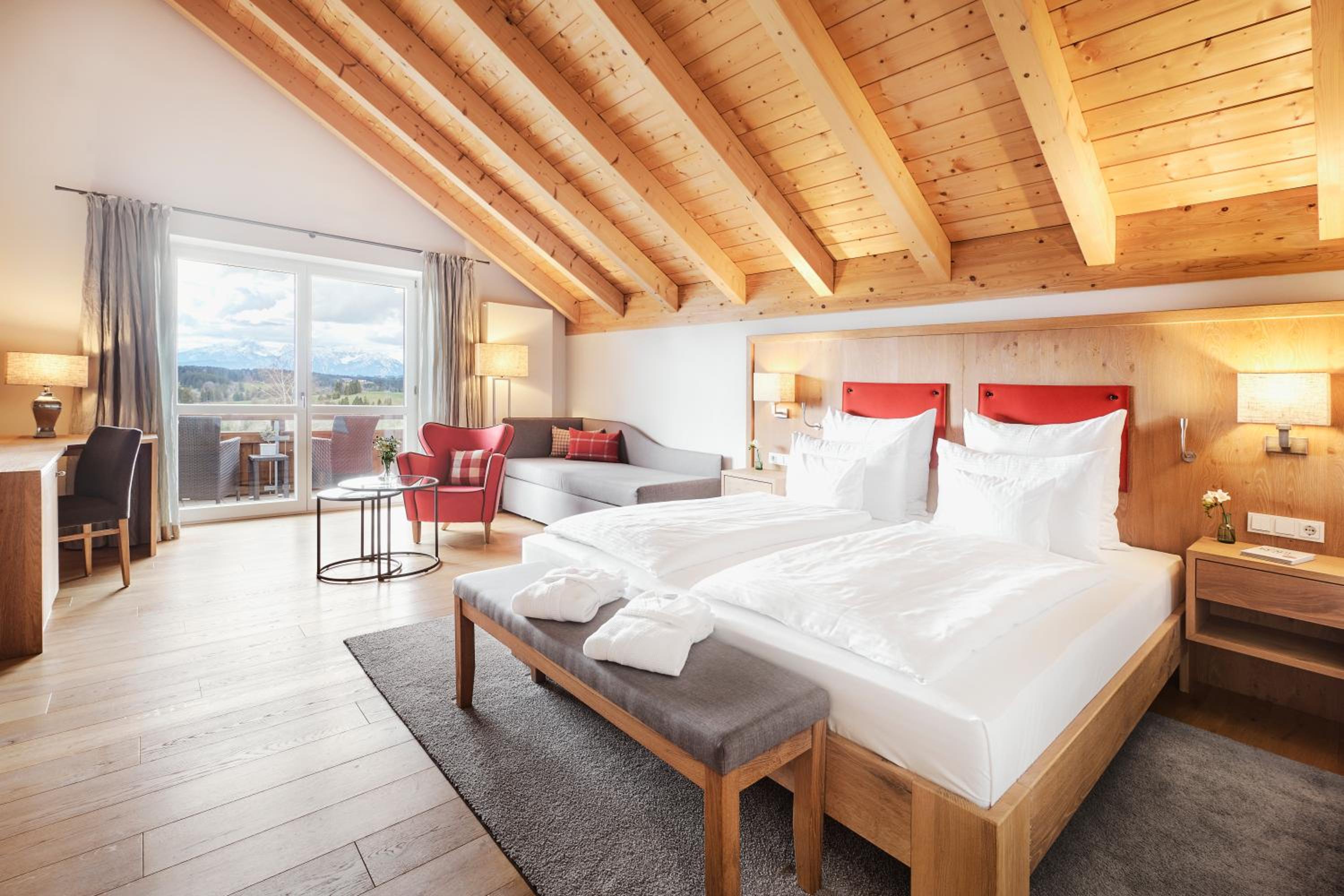 Room, Double Bed, Mountain View