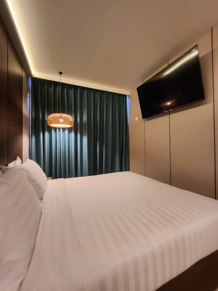 Hotel Pantes Simpang Lima Semarang 14/34