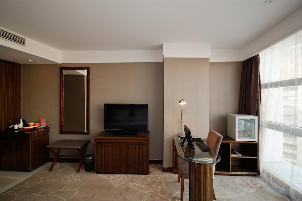 GREENTREE EASTERN HEFEI DAHUA INTERNATIONAL HARBOR HOTEL 37/39
