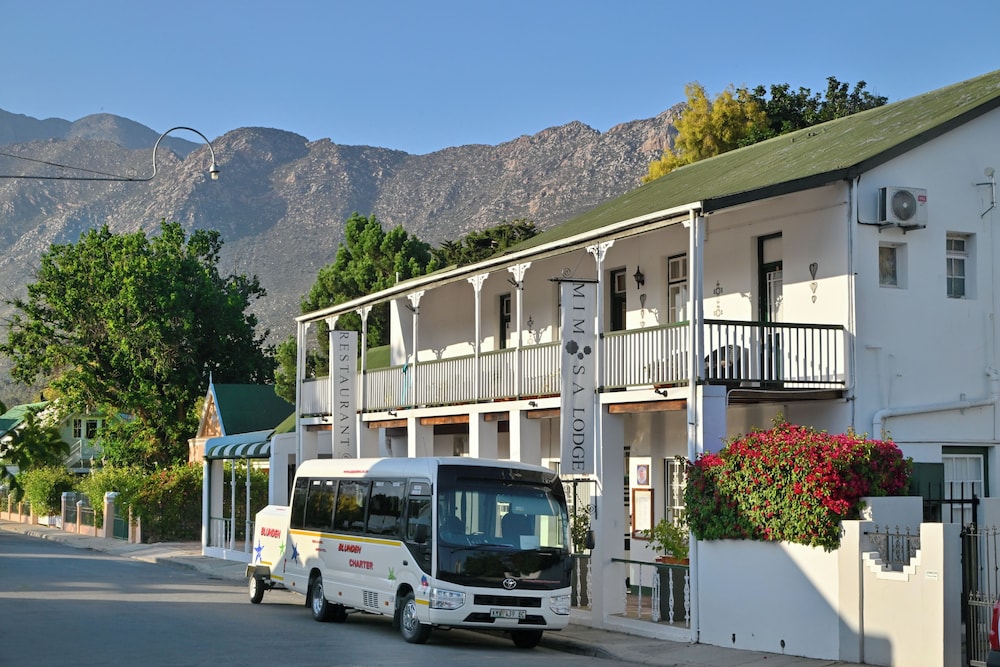 Mimosa Lodge 36/45