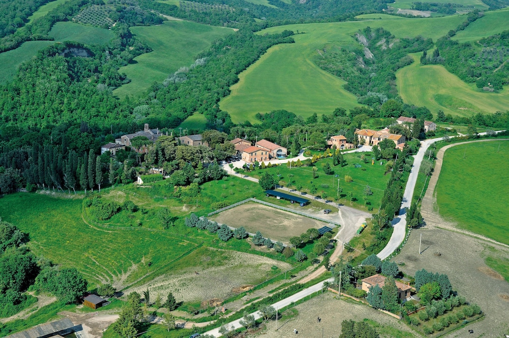 Fattoria Pieve a Salti 35/50