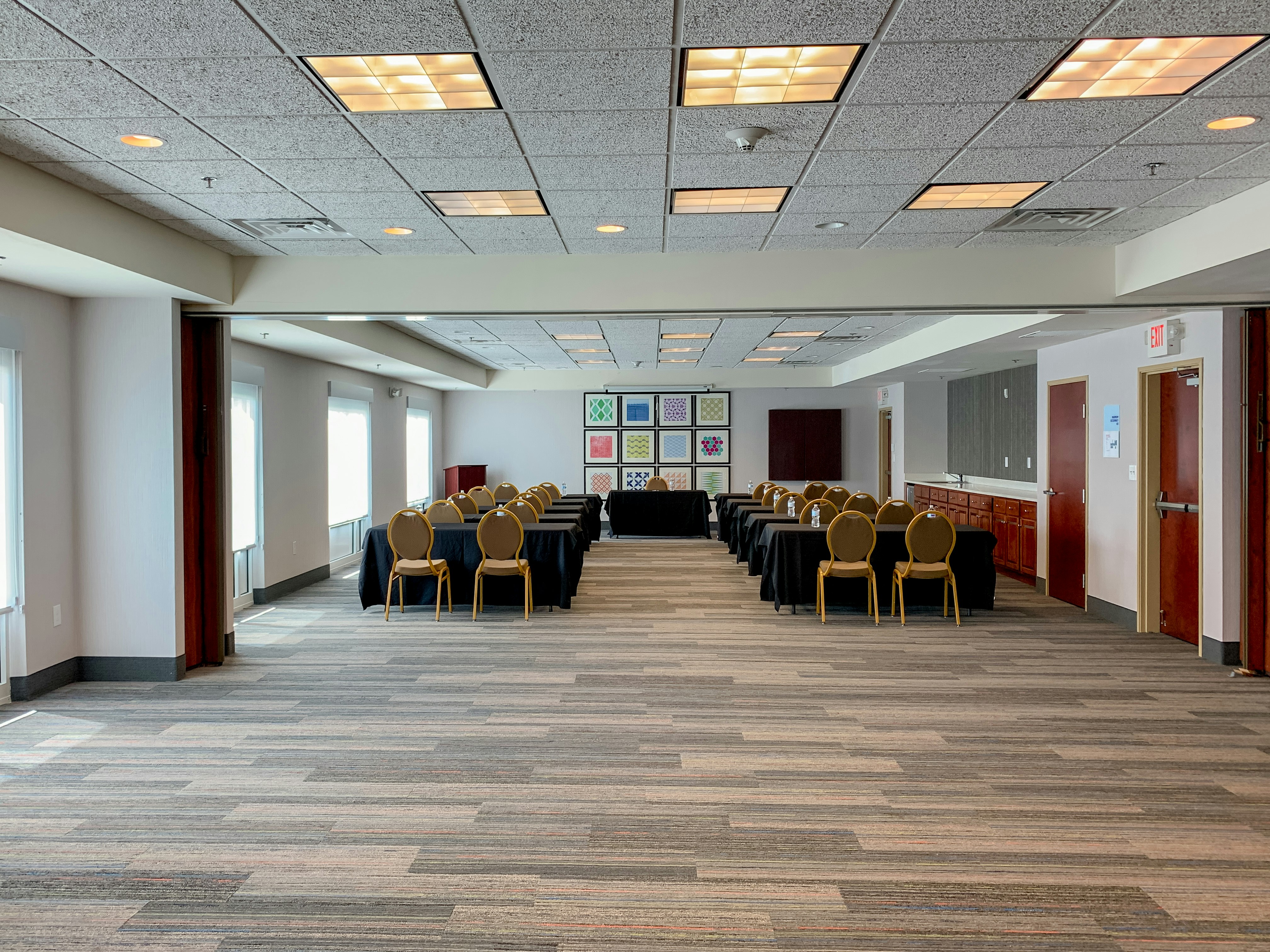 Holiday Inn Express & Suites Lexington Dtwn Area-Keenland 38/41