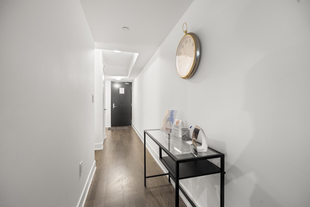 The Britt Condos in Downtown Toronto 35/35