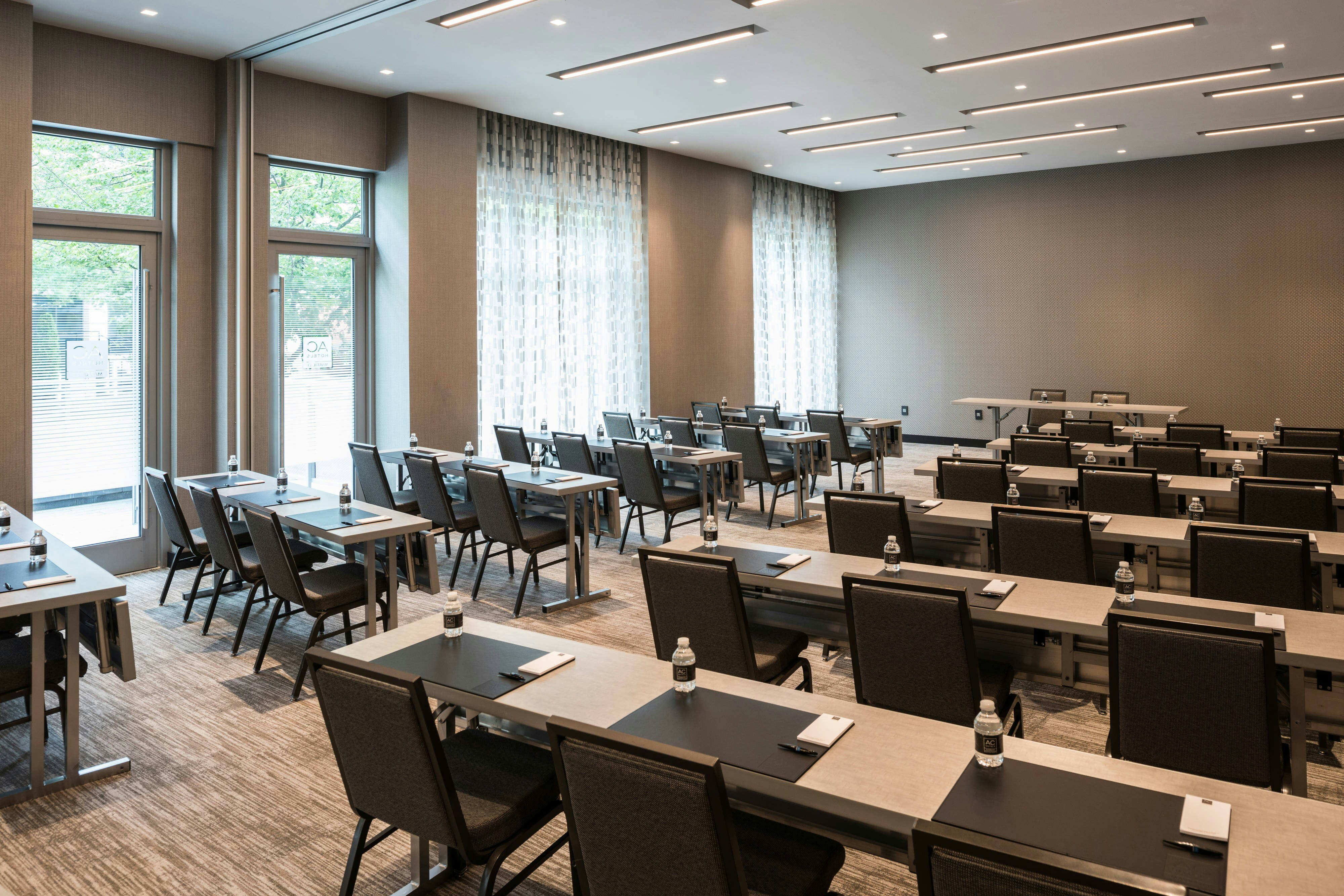 AC Hotel by Marriott Boston North 22/25