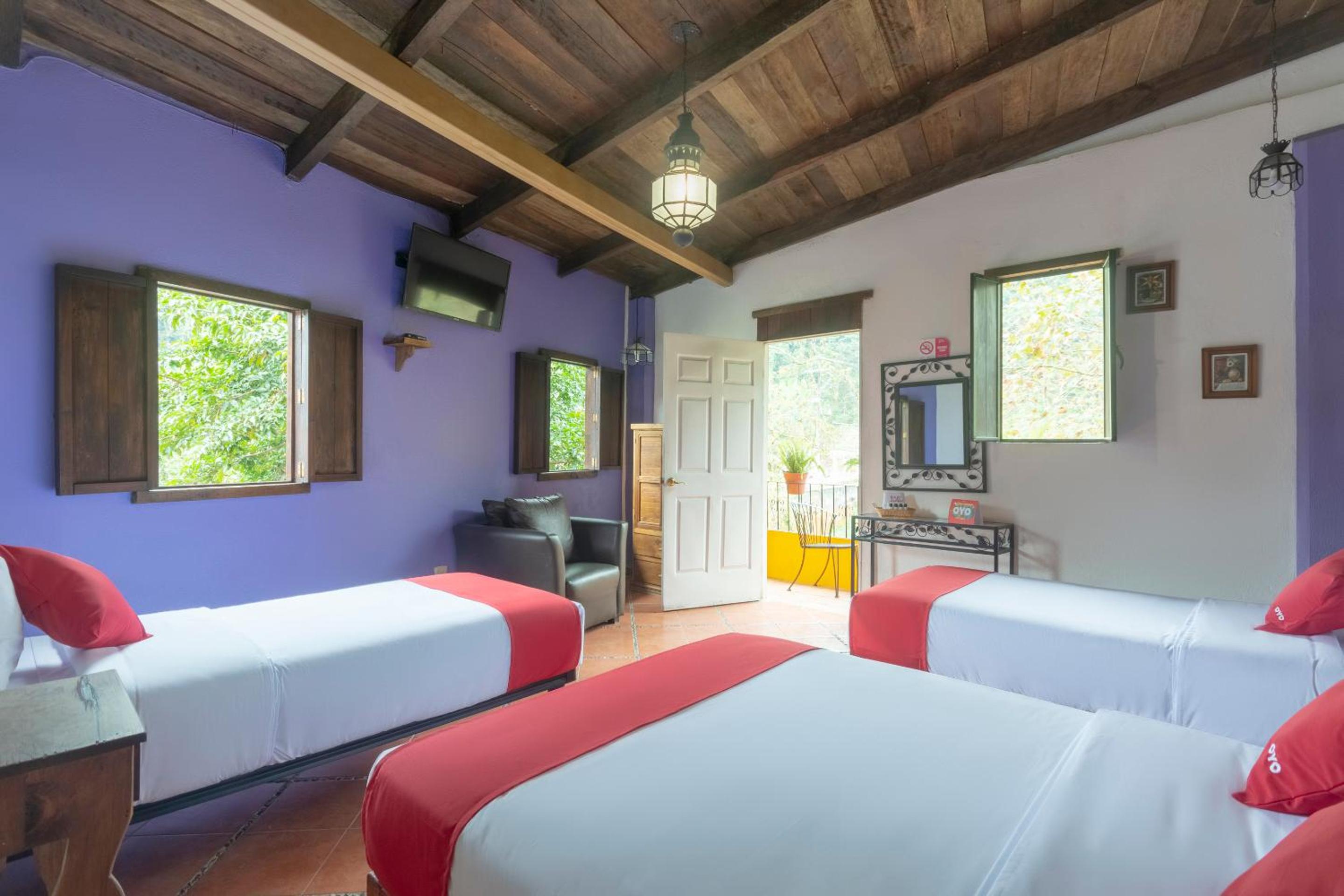 OYO Hotel Coyopolan 34/60