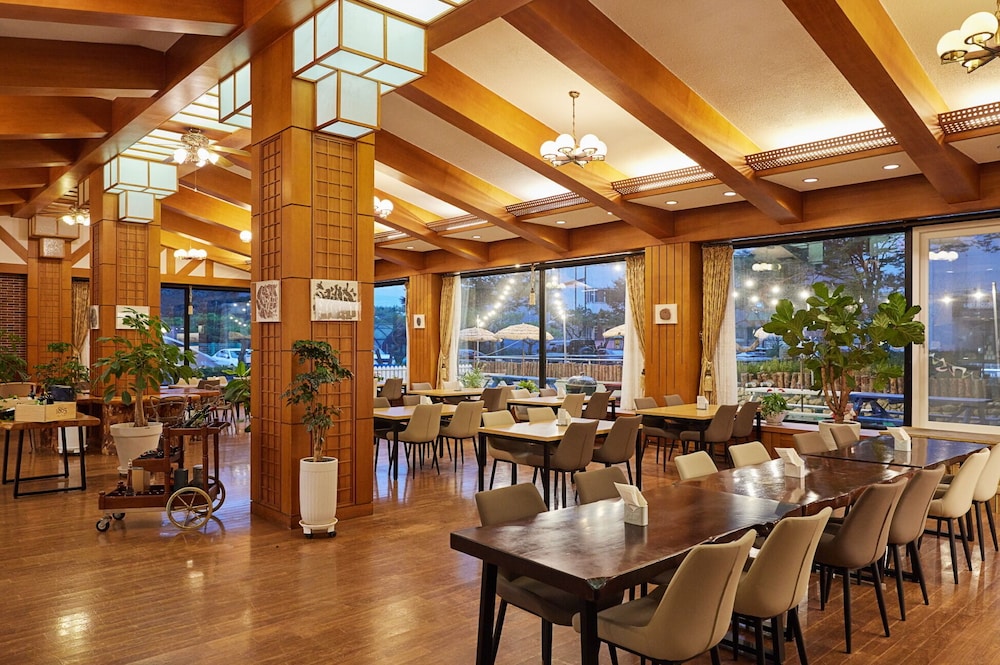 Osaek Greenyard Hotel 28/37