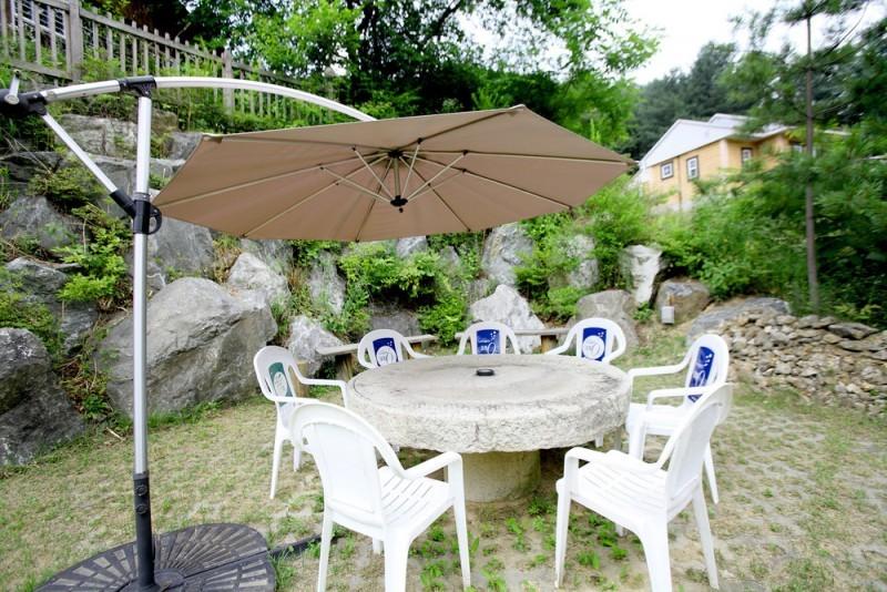 Yangpyeong Familiar Hill Pension 16/18