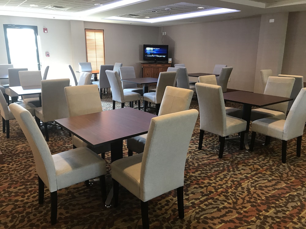 Wingate by Wyndham Augusta/Fort Gordon 28/37