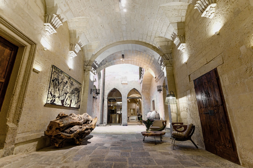 Pollicastro Boutique Hotel 3/69