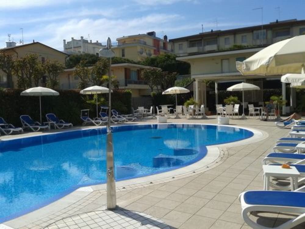 Hotel Helios 9/56