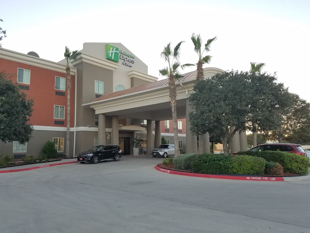 Holiday Inn Express and Suites Rio Grande City 1/59