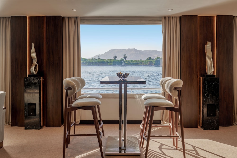 Movenpick Royal Lily Nile Cruise 12/28
