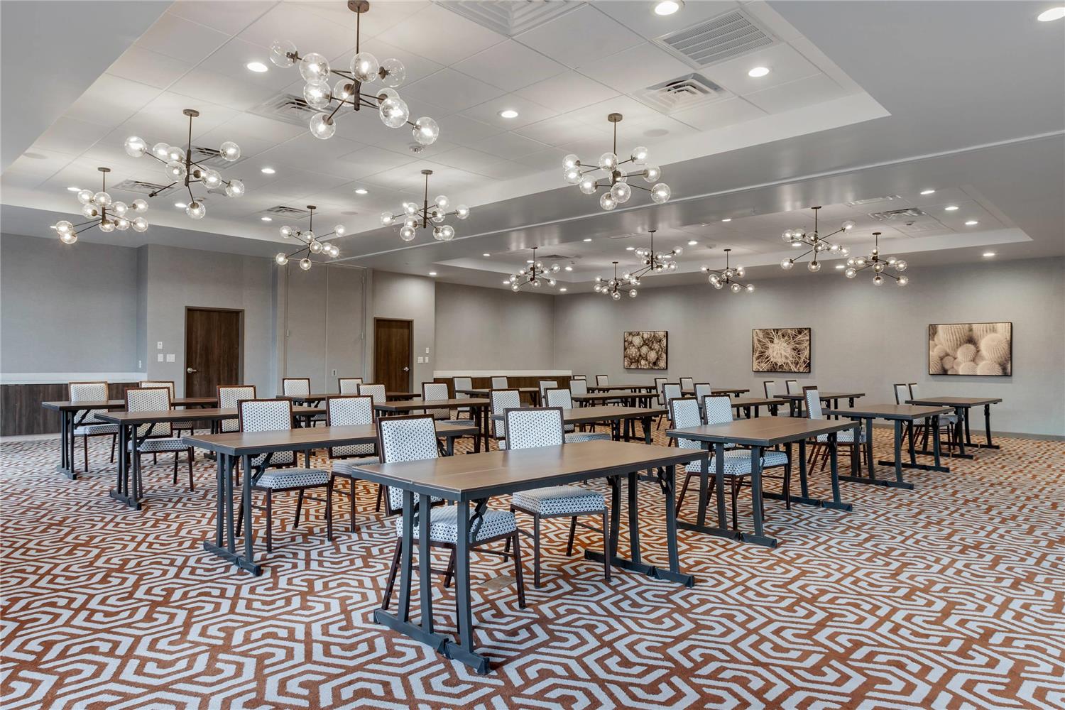 Cambria Hotel Richardson Dallas 44/50